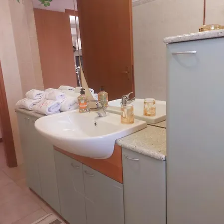 Casadolcecasa In The Relaxation Of Green Mountains And Lakes 아파트
